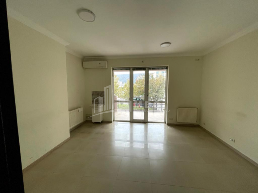 For Sale For office Commercial, in Isani District