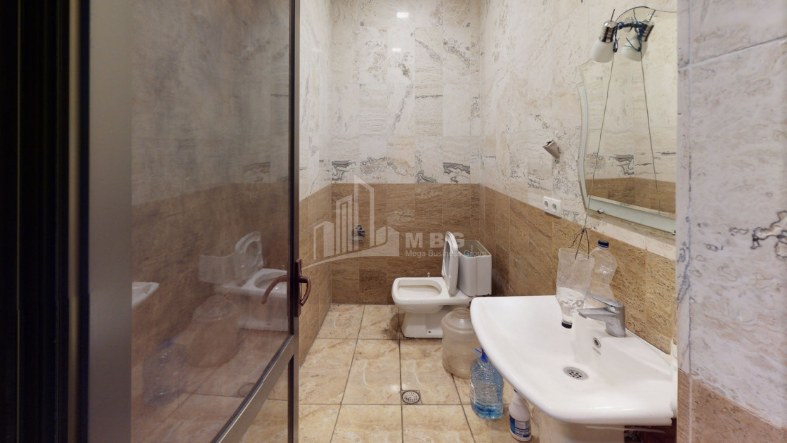 For Sale Building Commercial, in Kutaisi