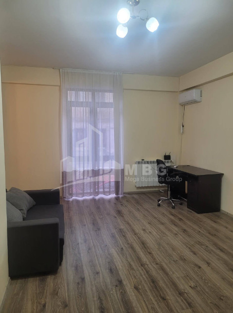 For Rent Витражный фасад Commercial, in Sololaki