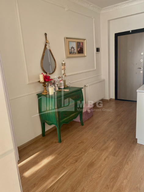 For Sale Flat, in Bagebi