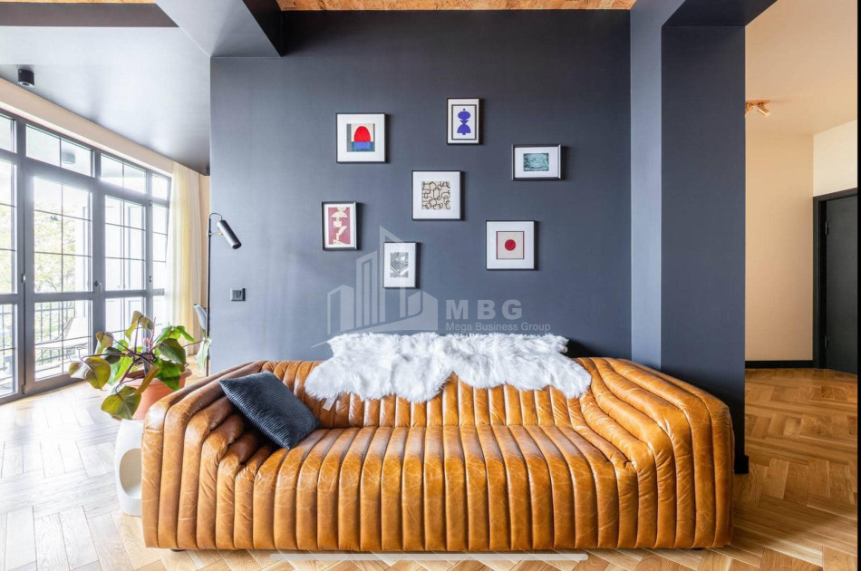 For Sale Flat, in Vake