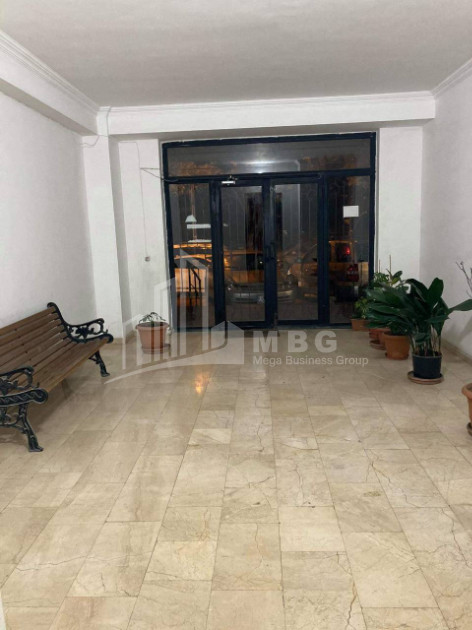 For Sale Flat, in Isani