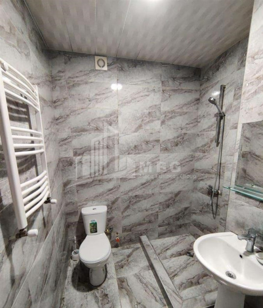 იყიდება ბინა, ვარკეთილი