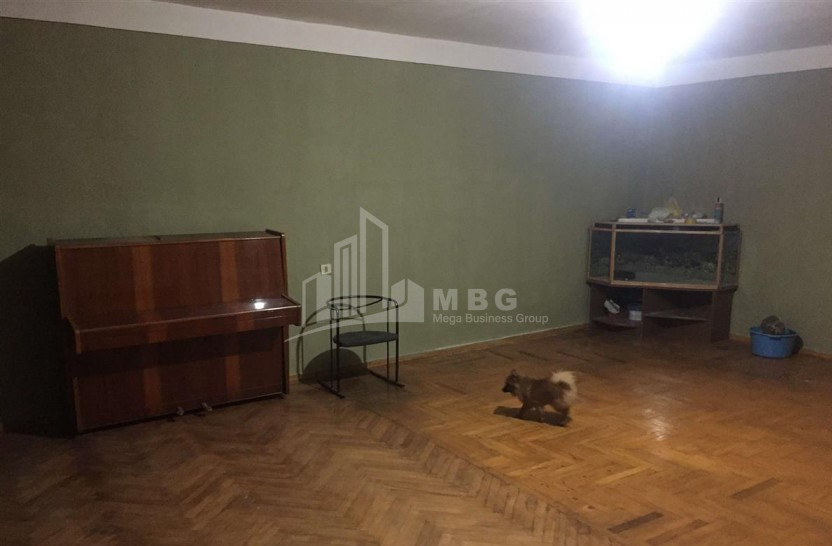 For Rent Flat, in Nutsubidze micro-districts (I-V)