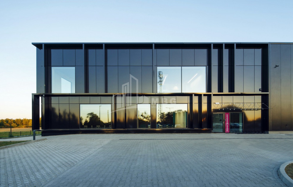 For Sale Витражный фасад Commercial, in Gldanula