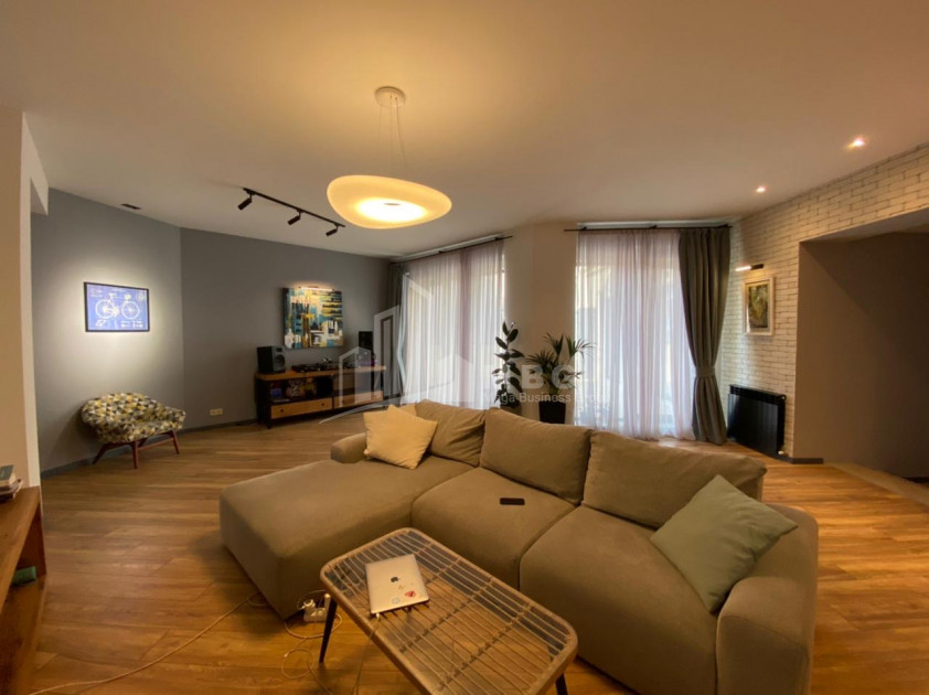 Продается Квартира, в Сабуртало