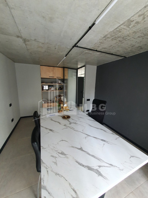 For Rent For office Commercial, in Didube