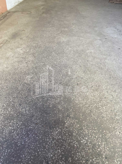 For Sale Garage Commercial, in Nadzaladevi