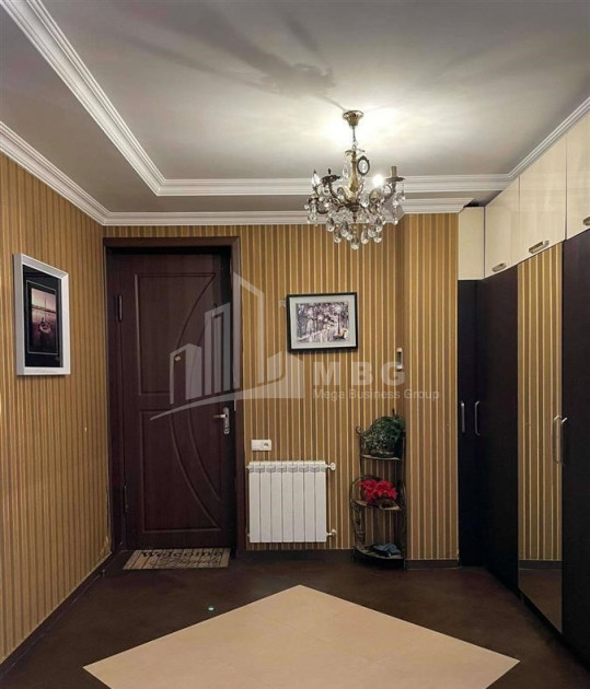 For Sale Flat, in Gldani Massive