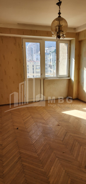 Продается Квартира, в Ваке