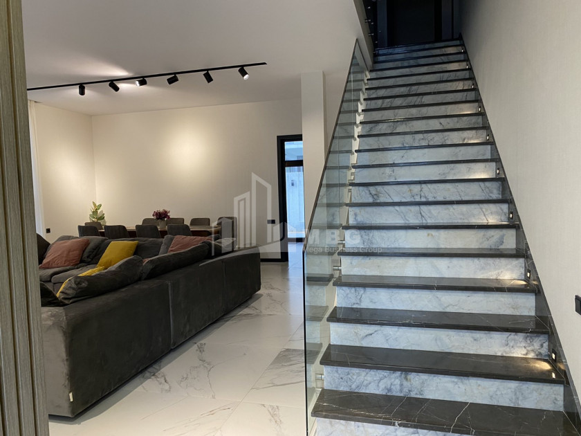 Продается Дом - Вилла, в Дигмис вели