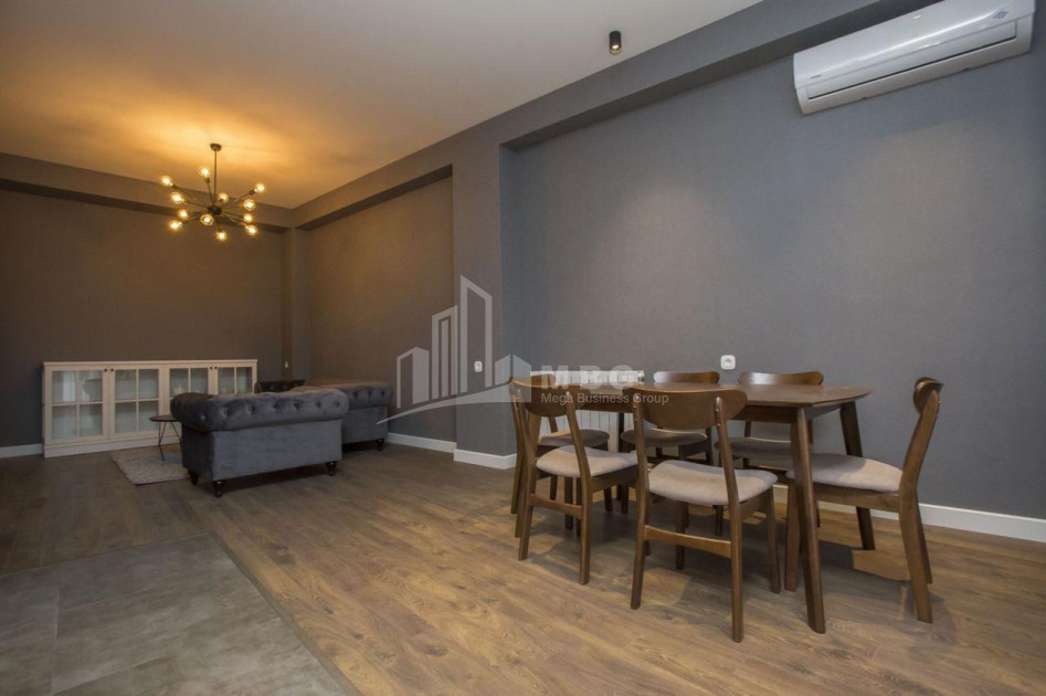 For Rent Flat, in Mtatsminda