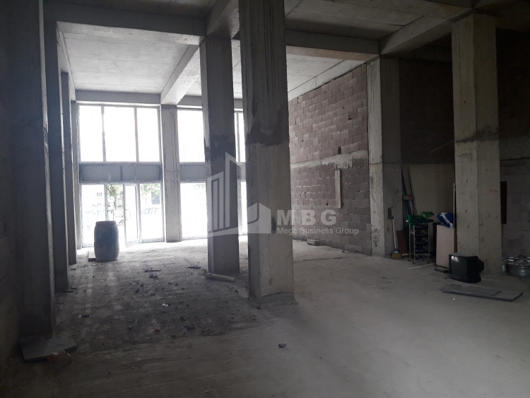 For Sale Витражный фасад Commercial, in Batumi