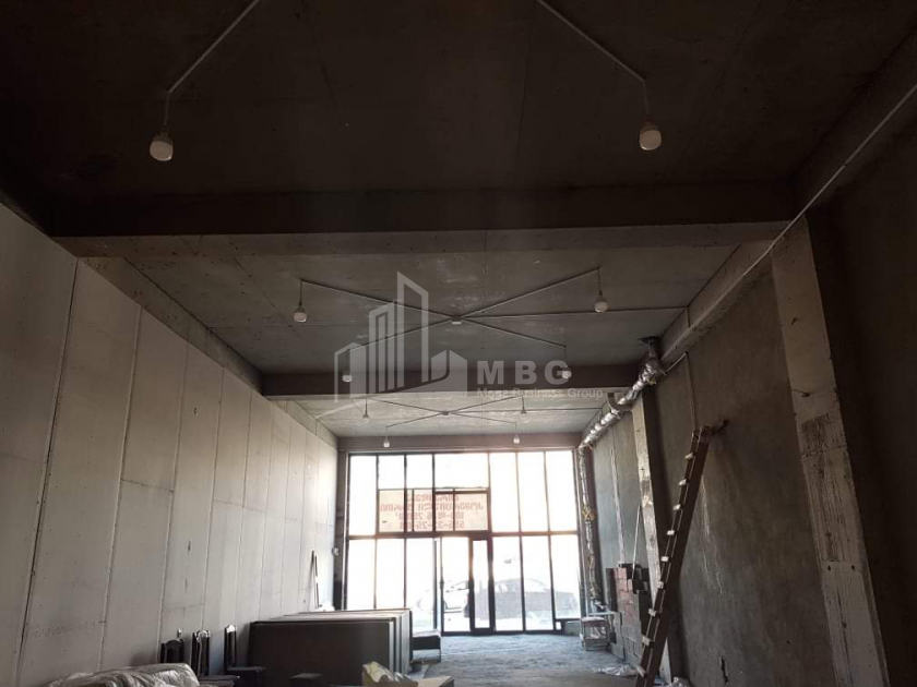 For Rent Витражный фасад Commercial, in Gldani District
