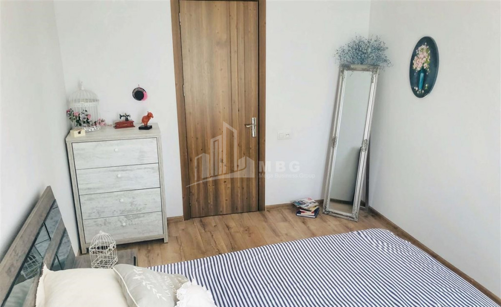 For Sale Flat, in Vedzisi