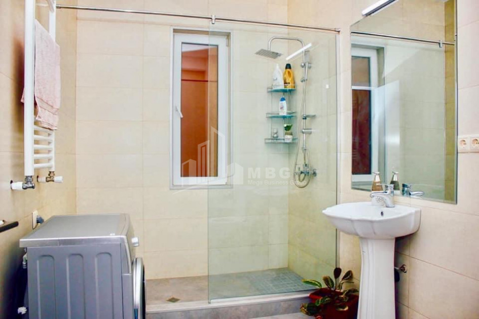 For Sale House - Villa, in Saburtalo