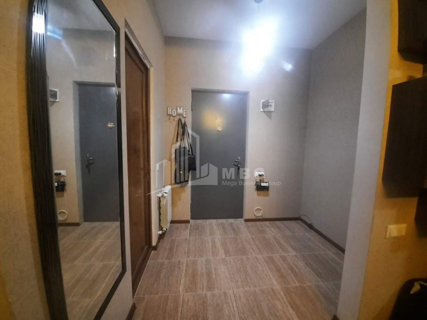 For Sale Flat, in Varketili