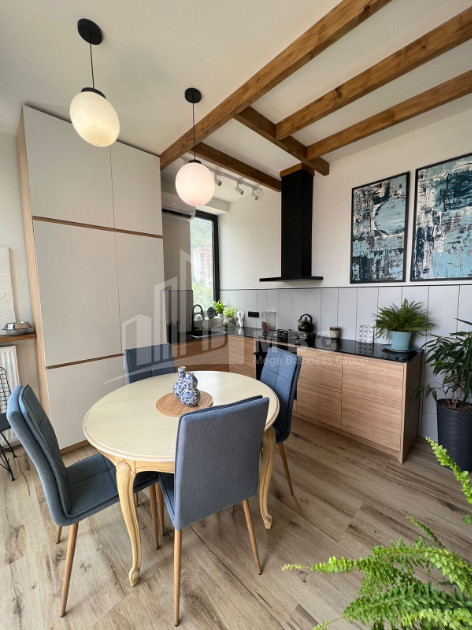 Продается Квартира, в Ваке