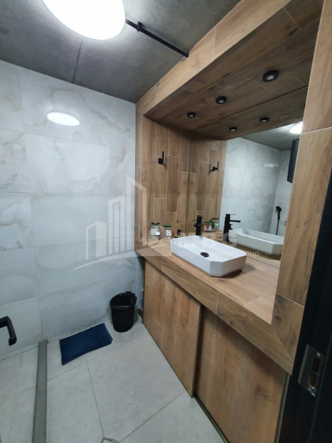 For Rent For office Commercial, in Didube