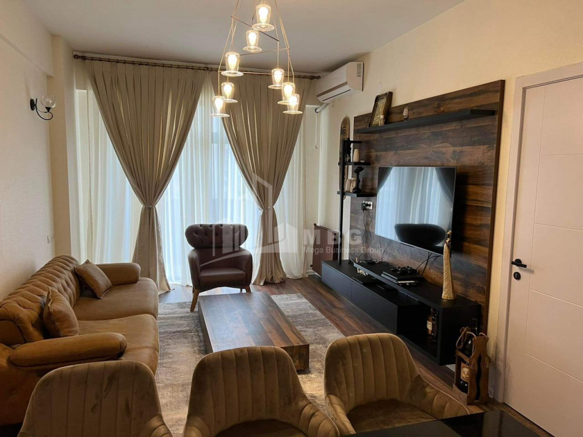 For Sale Flat, in Isani