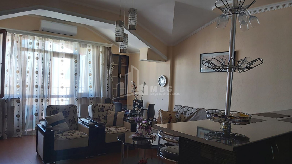 იყიდება ბინა, გლდანის მასივი