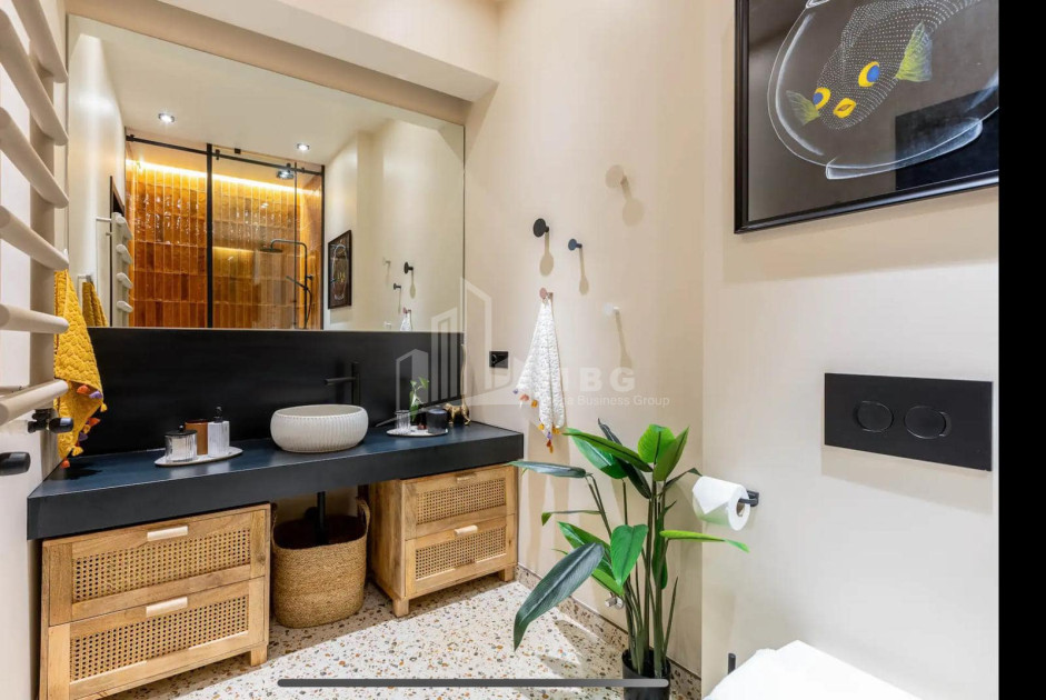 For Sale Flat, in Vake