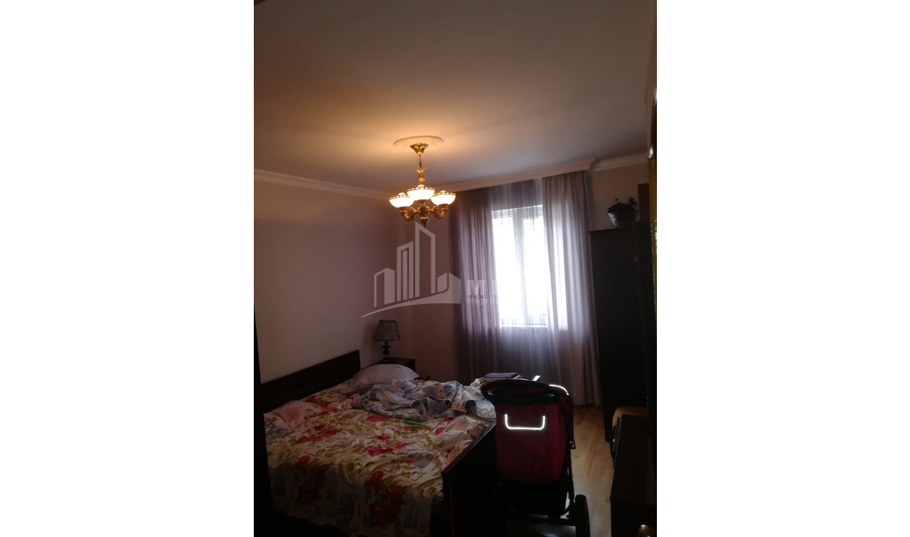 For Sale Flat, in Varketili