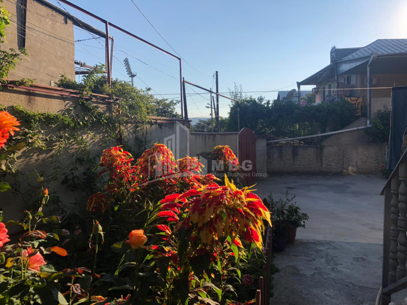 For Sale House - Villa, in Gldanula