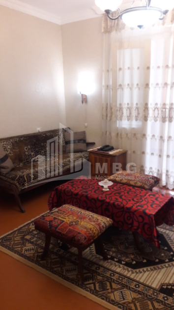 იყიდება ბინა, ვაზისუბანი