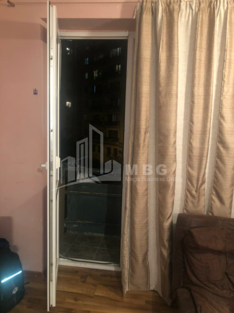 For Sale Flat, in Varketili