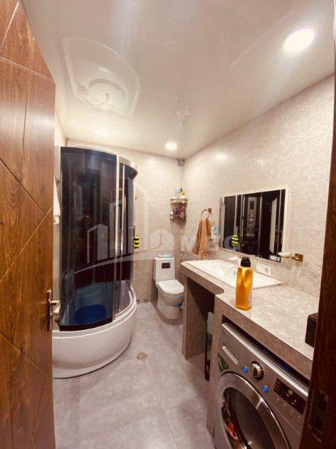 For Sale Flat, in Didube