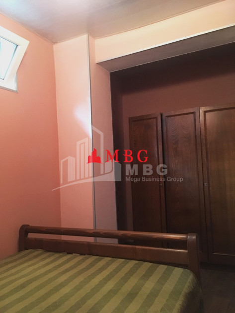 For Rent Flat, in Isani