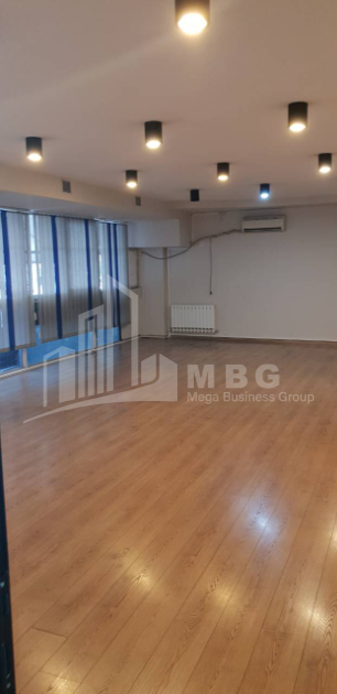 For Rent For office Commercial, in Vazha-Pshavela Blocks