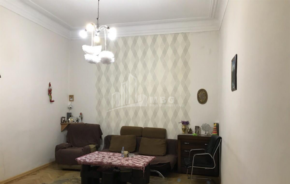 Change Flat, in Batumi