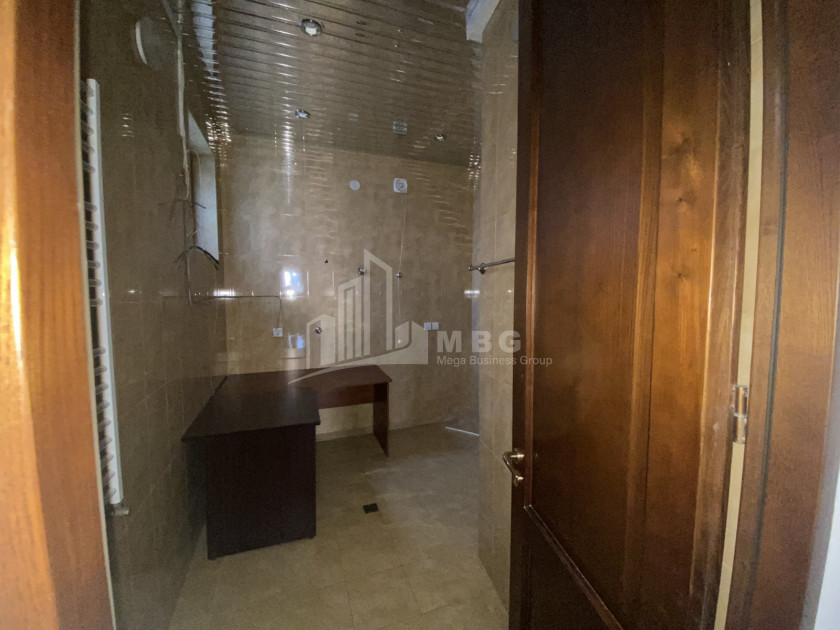 В аренду Для офис Коммерческий, в Ваке