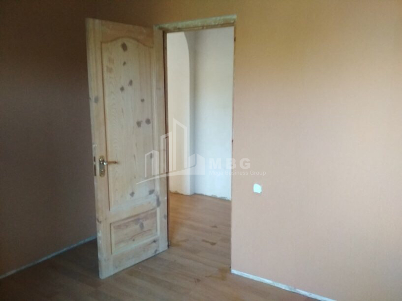 For Sale House - Villa, in Easter Easter