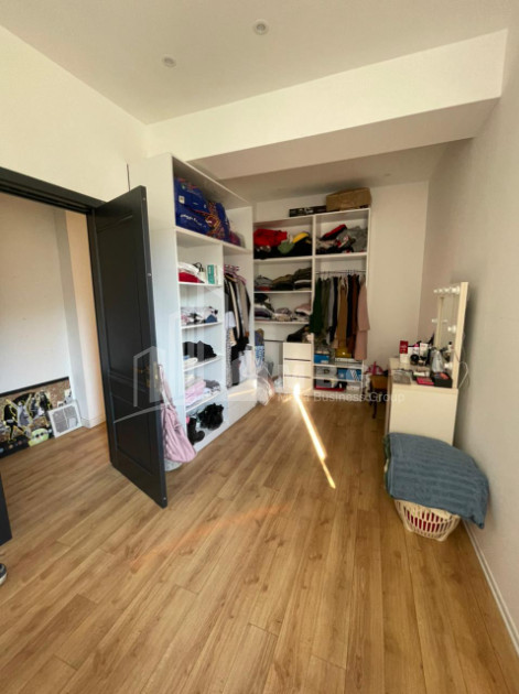 Продается Квартира, в Ваке