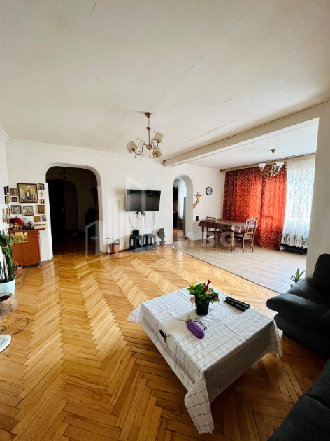 For Sale Flat, in Gldani Massive