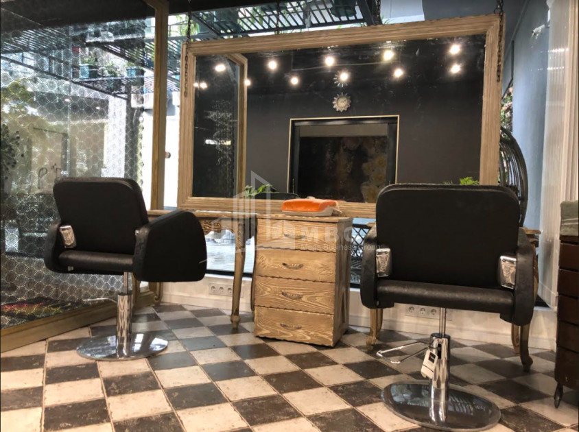 For Sale Витражный фасад Commercial, in Saburtalo