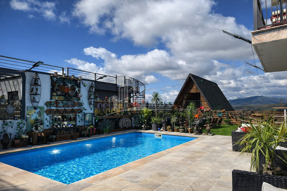 For Sale House Villa Saguramo Mtskheta Mtskheta   Mtianeti