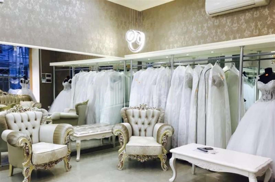 For Sale Витражный фасад Commercial, in Plekhanovi