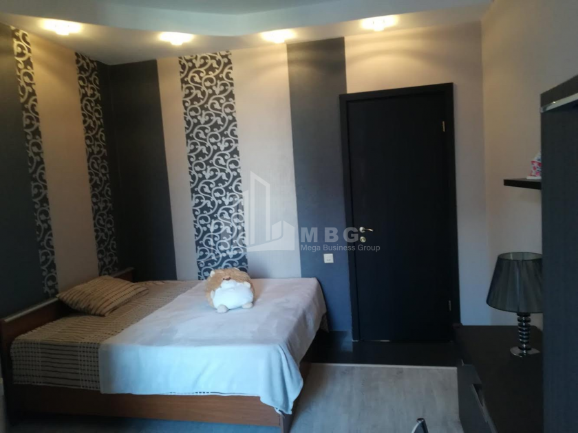 For Sale Flat, in Zemo Vera