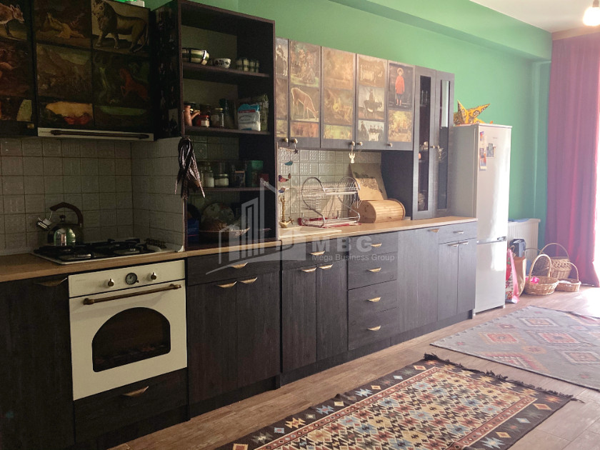 Продается Квартира, в Ваке