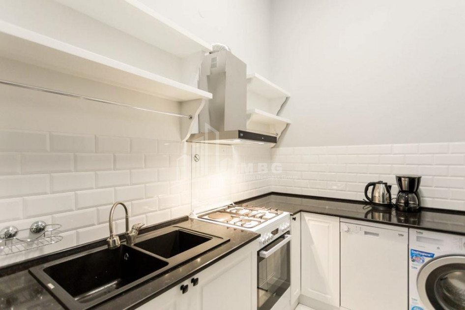 For Sale Flat, in Sololaki