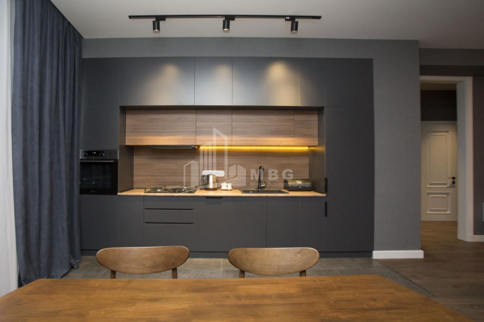 For Rent Flat, in Mtatsminda