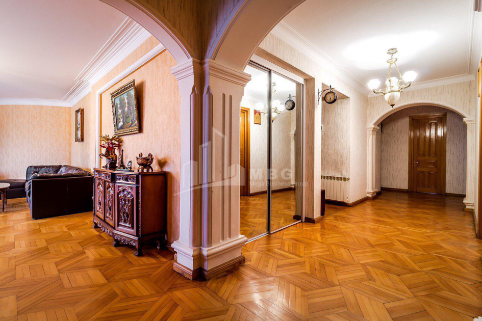 Продается Квартира, в Сабуртало