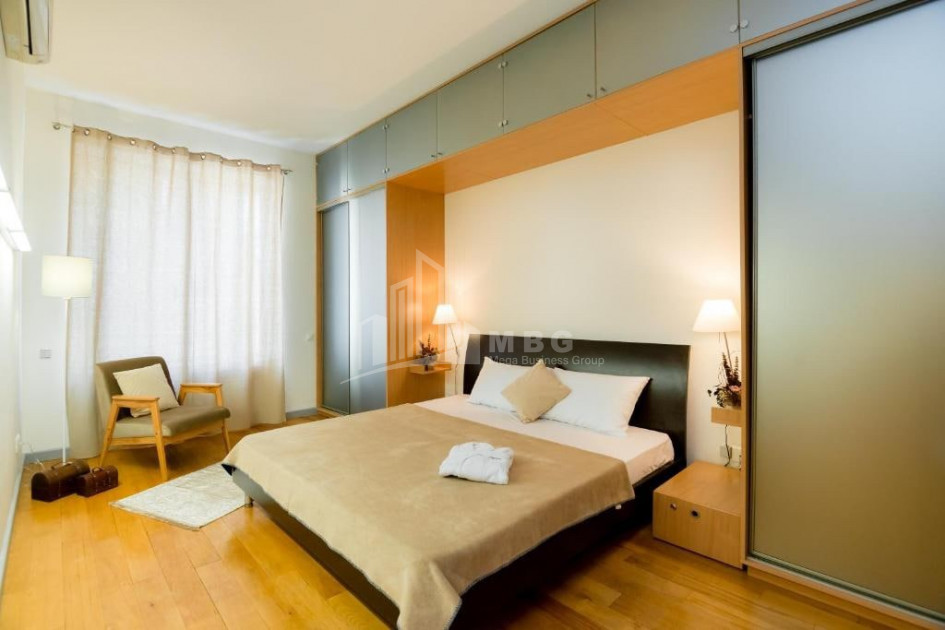 For Sale Flat, in Vera