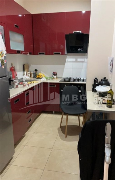 იყიდება ბინა, საბურთალო