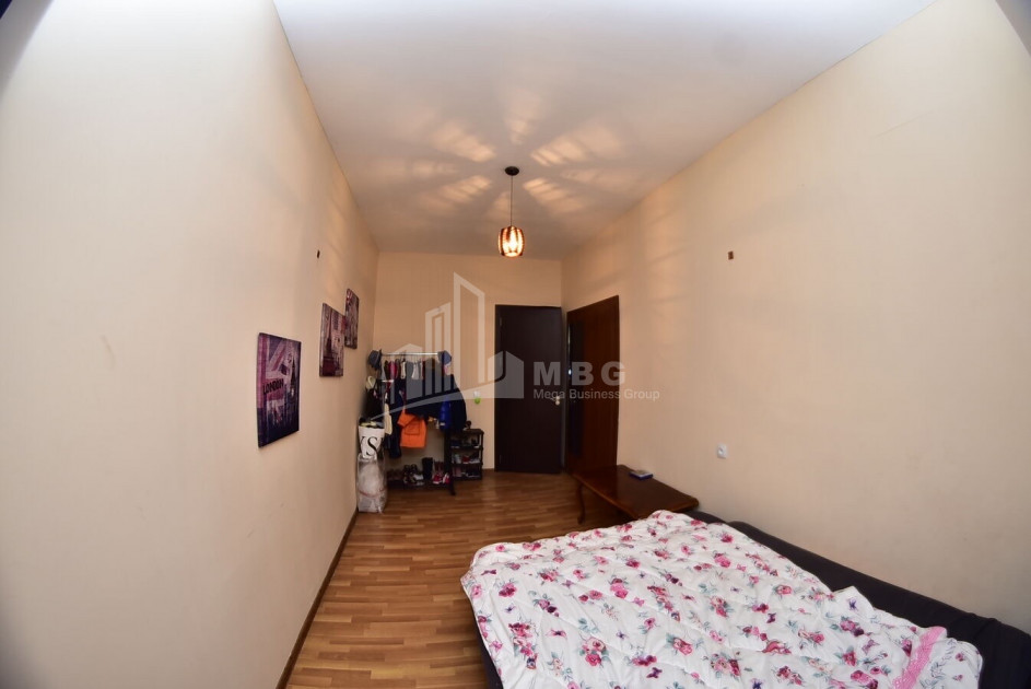 For Sale House - Villa, in Kalaubani