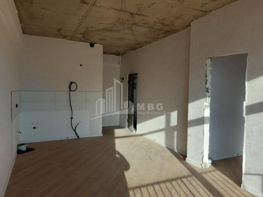 For Sale Flat, in Isani District